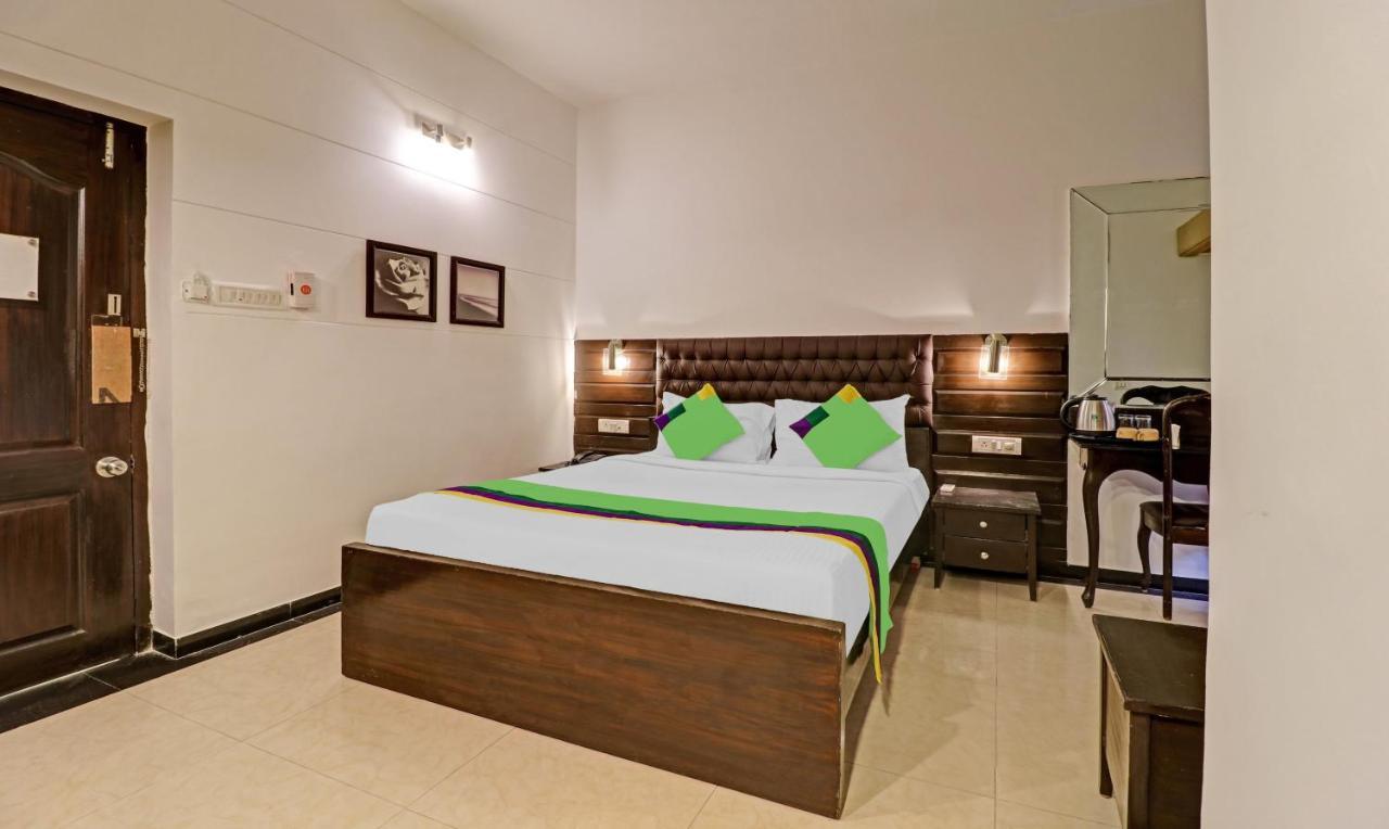 Treebo Trend White Inn Koramangala Bangalore Bagian luar foto